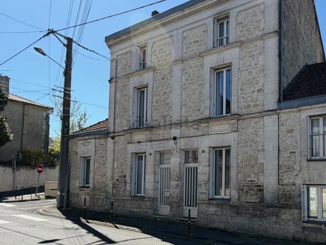 Maison, Magnac sur Touvre