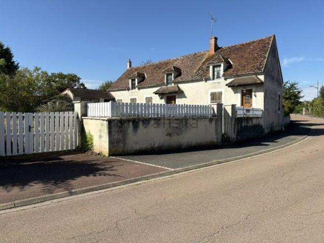 Maison, Magny Cours