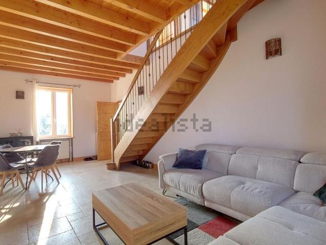 Maison, Magny Montarlot