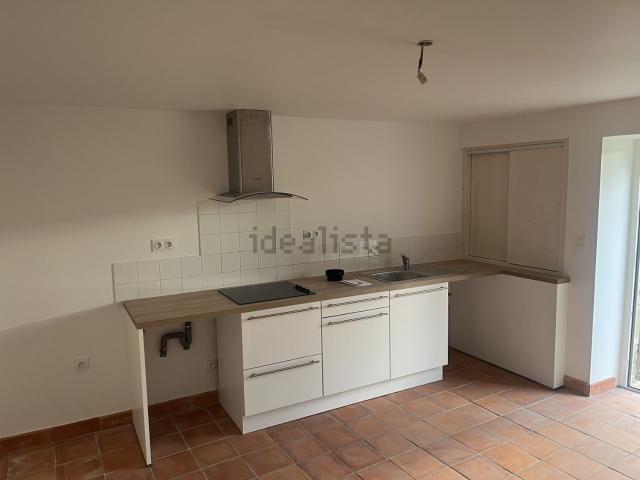 Maison, Maillas
