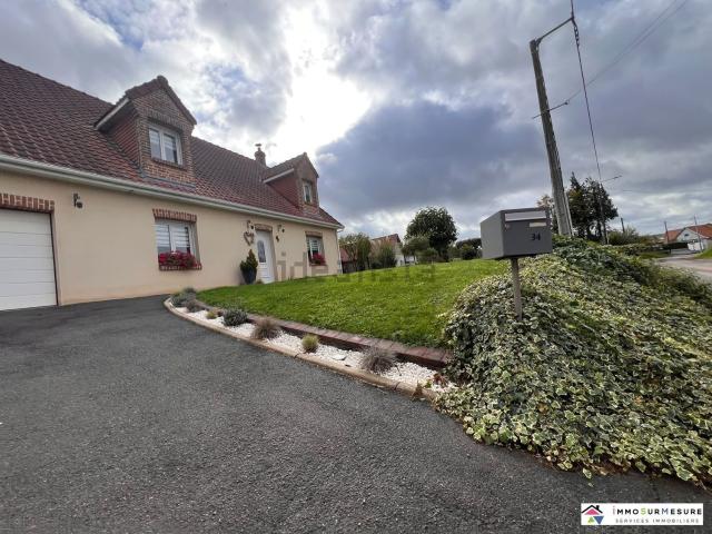 Maison, Maisnil