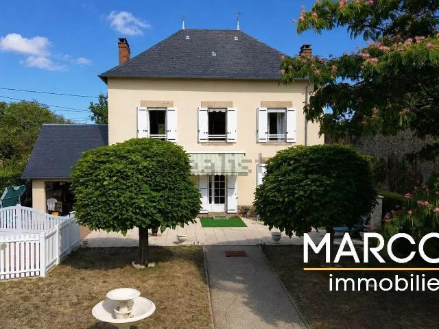 Maison, Maison Feyne