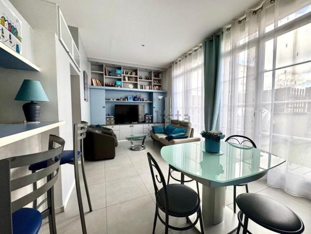 Maison, Maisons Alfort