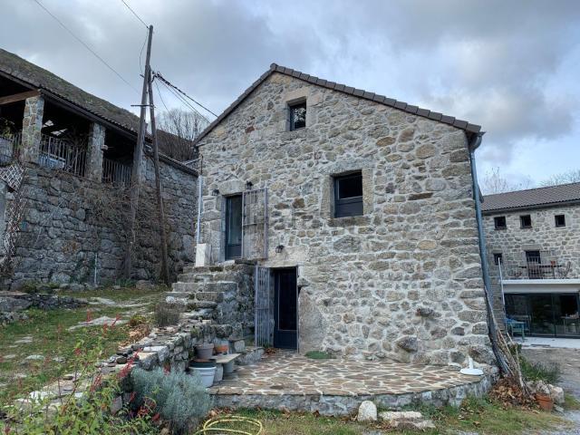 Maison, Malarce sur la Thines