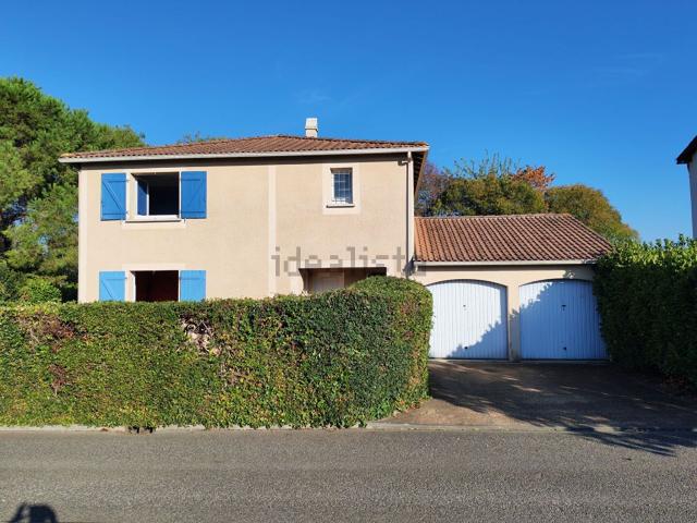 Maison, Malause