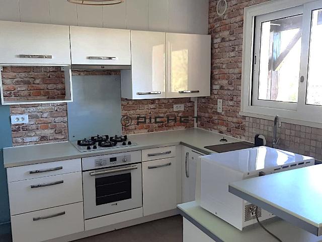 Maison Malemort 9 pièce s 215 m2
