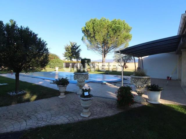 Maison, Malissard