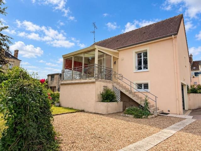 Maison, Mamers