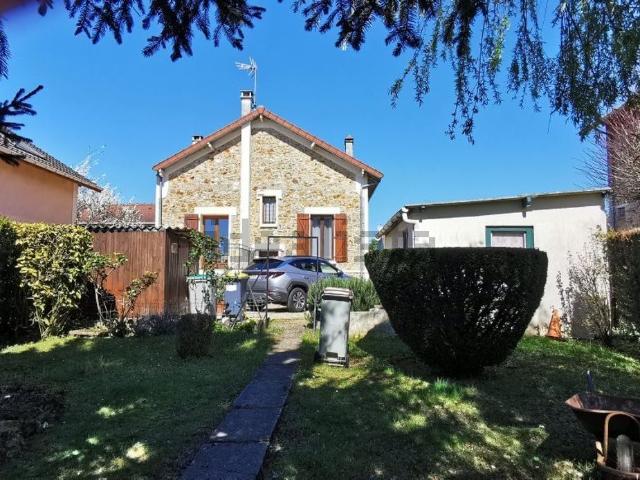 Maison, Mandres les Roses