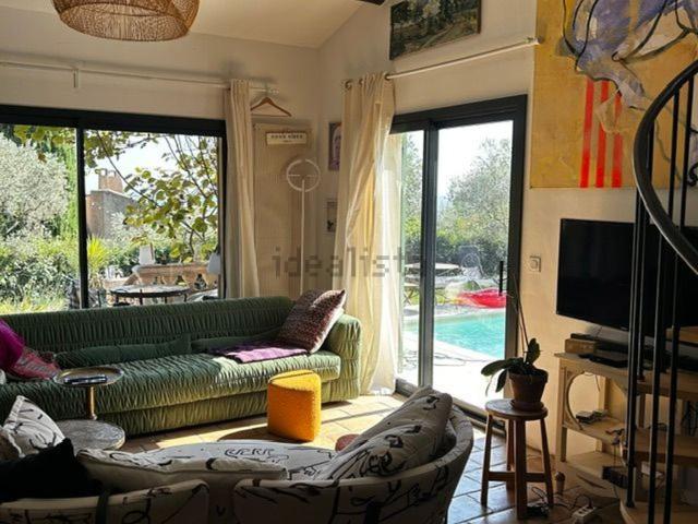 Maison, Manosque