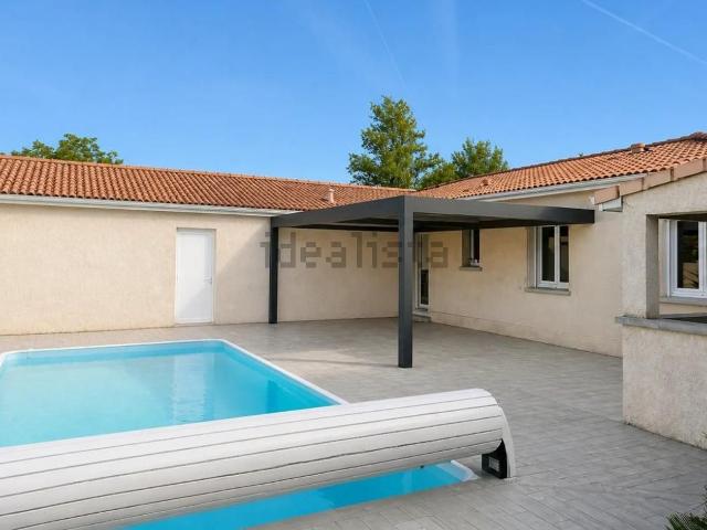 Maison, Marcellus