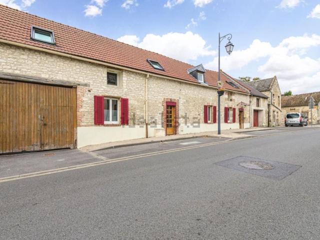 Maison, Marchais