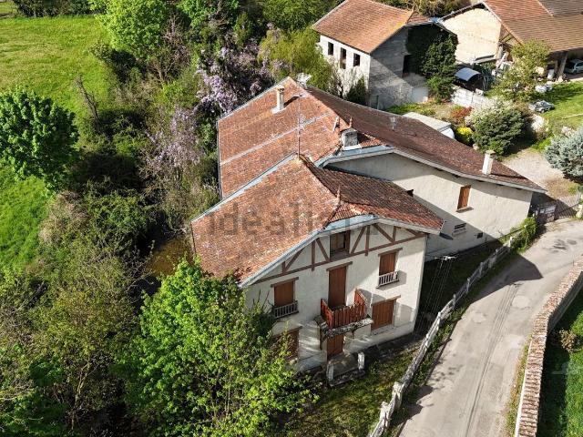Maison, Marcilloles