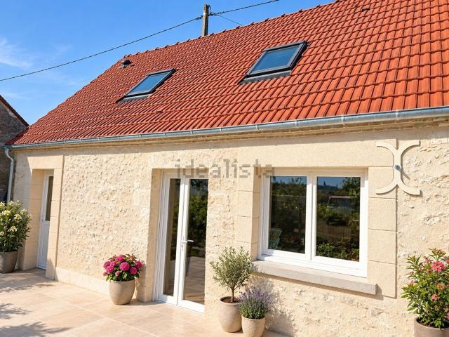 Maison, Mareau aux Prés