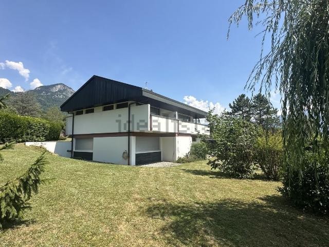 Maison, Marignier