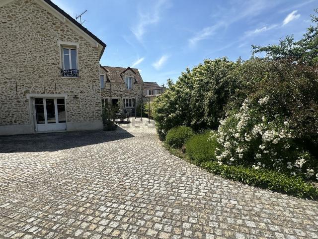 Maison, Marolles en Hurepoix