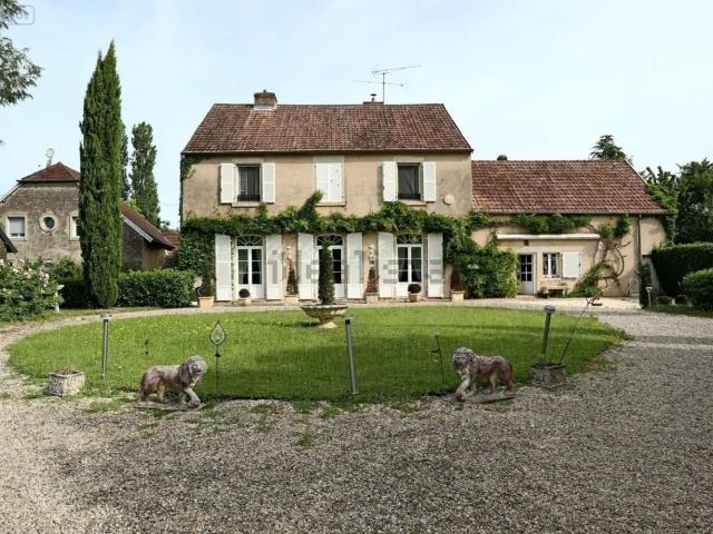 Maison, Marnay