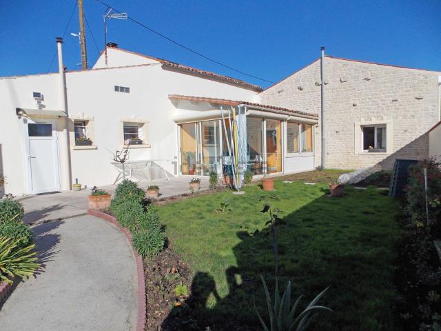 Maison, Marsais