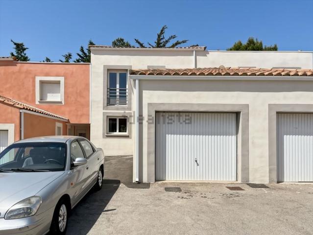 Maison, Marseillan