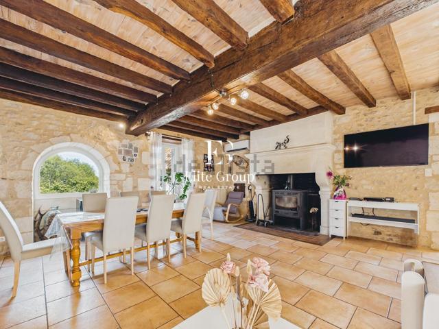 Maison, Marthon