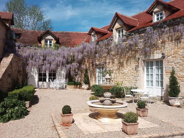 Maison, Martiel
