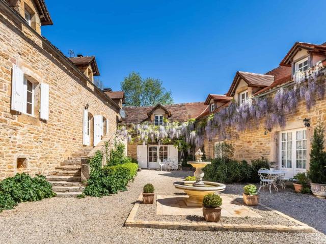 Maison, Martiel
