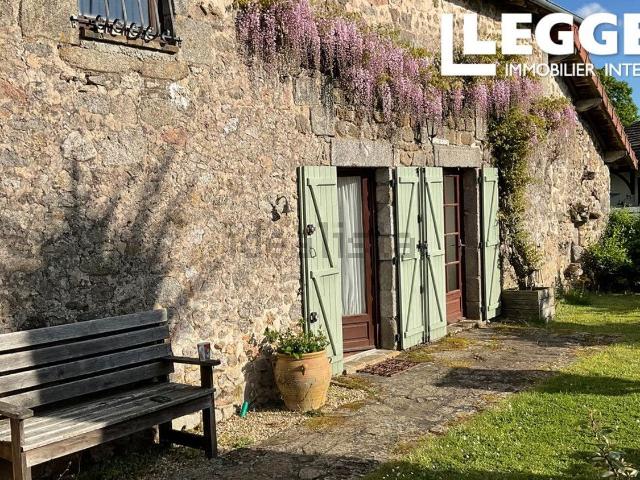Maison, Marval