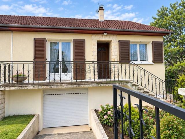 Maison, Marzy