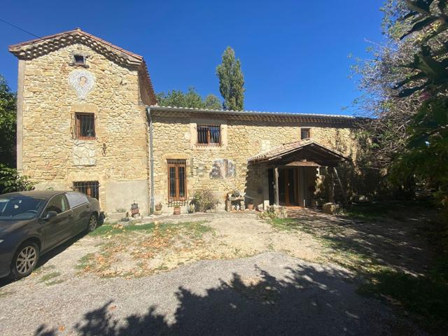 Maison, Mas Saintes Puelles