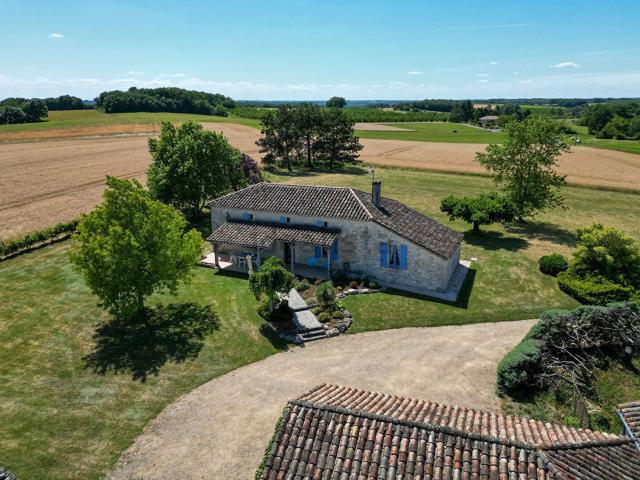 Maison, Massoulès