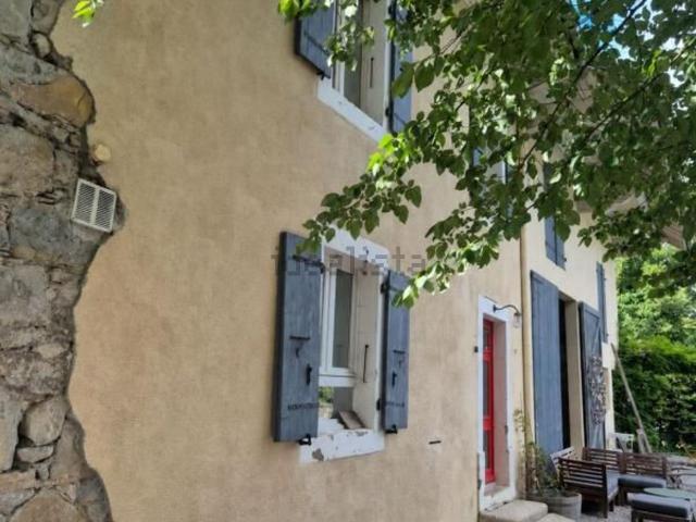 Maison, Massongy