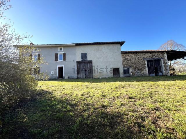 Maison, Massignac