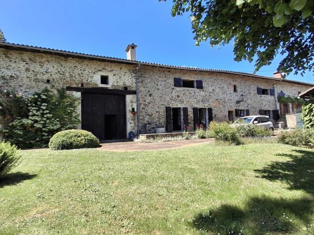 Maison, Massignac