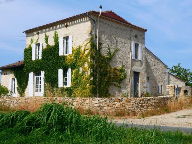 Maison, Massugas
