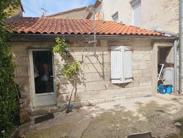 16000, Les Rochers Saint-Yrieix-sur-Charente, Charente, Poitou-Charentes
