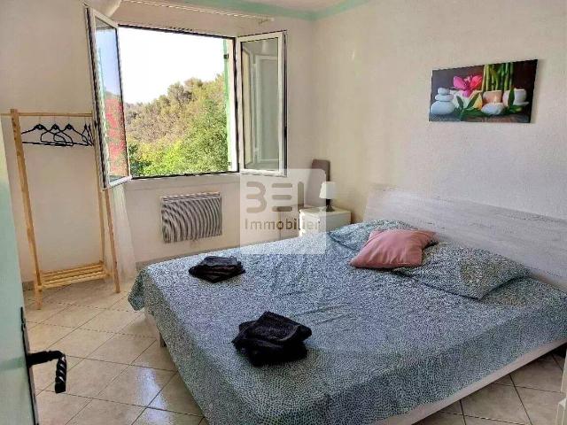 Maison meublée 4 chambres avec grand terrain – Location de septe