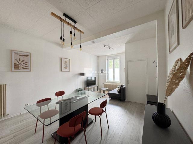 Maison meublée 4 chambres de 87,97 m2 avec jardin et terrasse