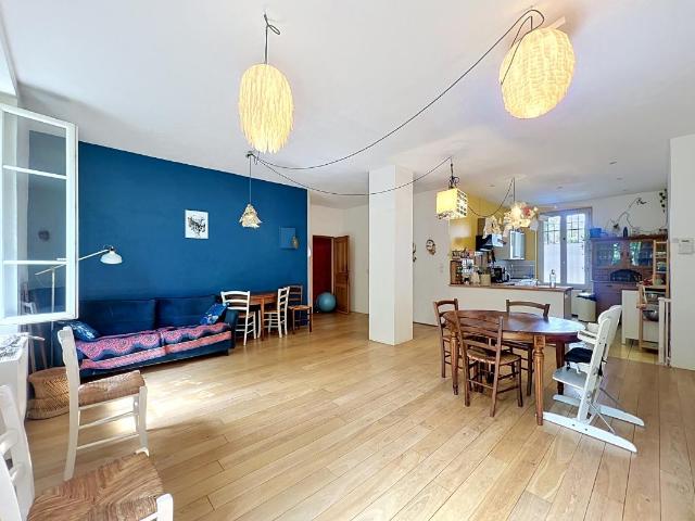 MAISON MEUBLEE – 4 CHAMBRES – 150M2 – TERRASSE – JARDIN – 69008 – LYON