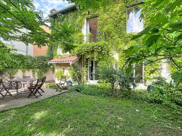 MAISON MEUBLEE – 4 CHAMBRES – 150M2 – TERRASSE – JARDIN – 69008 – LYON