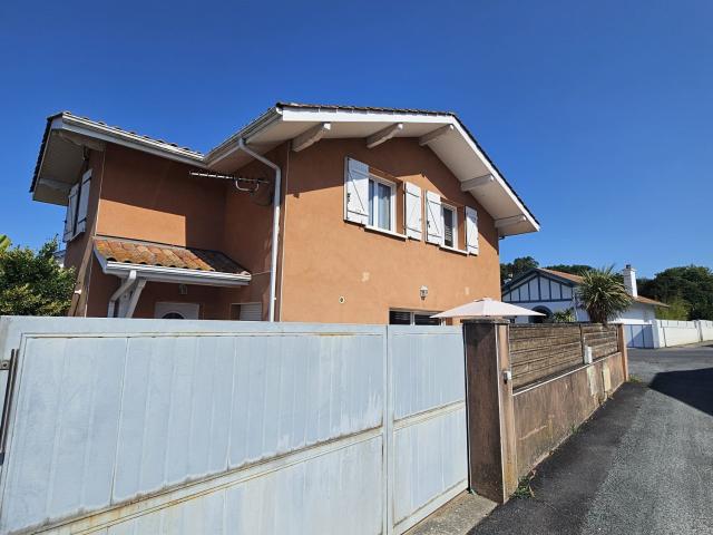 Maison meublée 4 pièces 79 m²