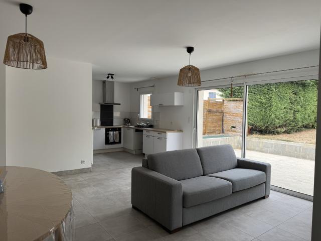 Maison meublée 4 pièces 82 m²