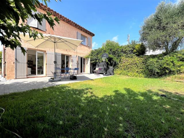 Maison meublée 4 pièces 82 m²