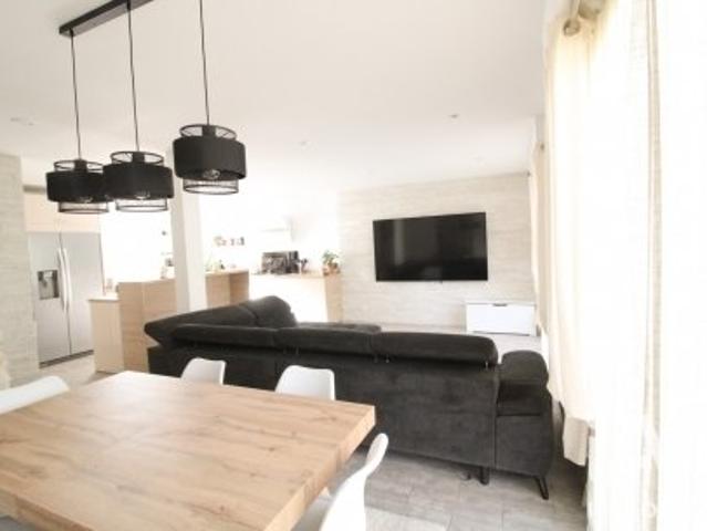 Maison meublée 4 pièces 96 m²
