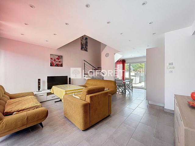 Maison meublée 4 pièces 103 m²