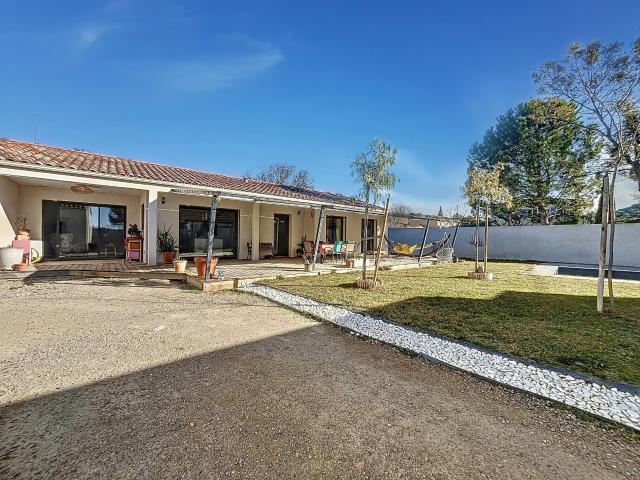 Maison meublée 4 pièces 111 m²