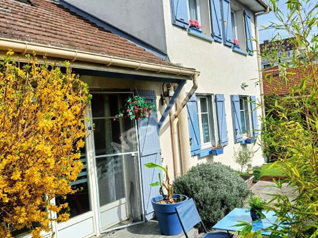 Maison meublée 4 pièces 115 m²