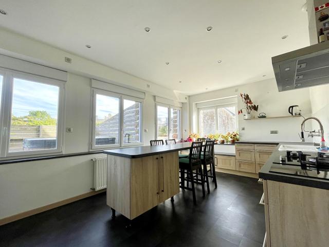 Maison meublée 4 pièces 125 m²