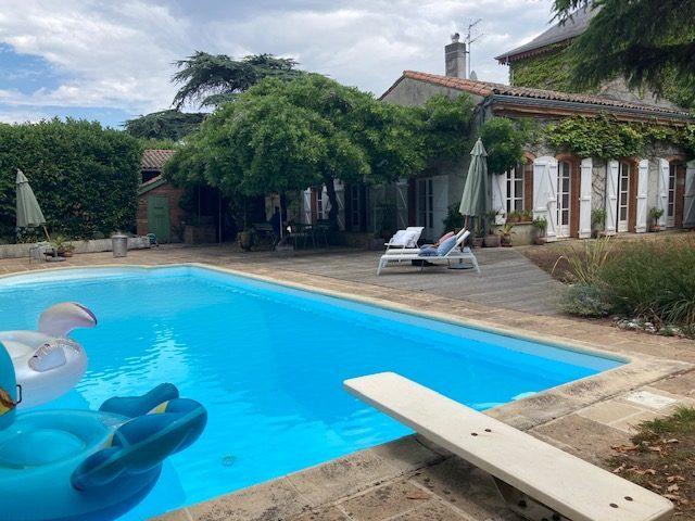 Maison meublée 4 pièces 132 m²