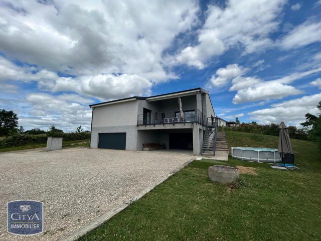 Maison meublée 4 pièces 141 m²