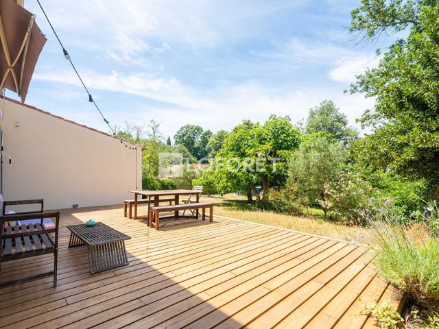 Maison meublée 4 pièces 142 m²
